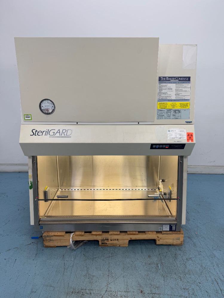 Image of Baker Sterilgard 4' Biosafety Cabinet